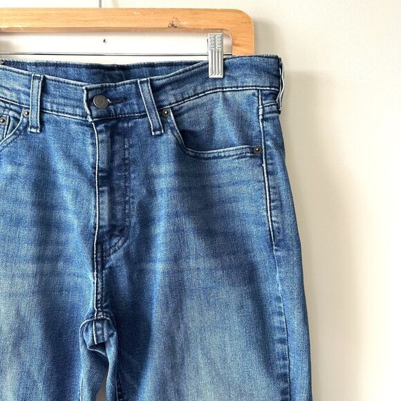 Levi's 541 Athletic Fit Men's Jeans 33x30 Medium Wash Straight Leg EUC - Picture 1 of 8